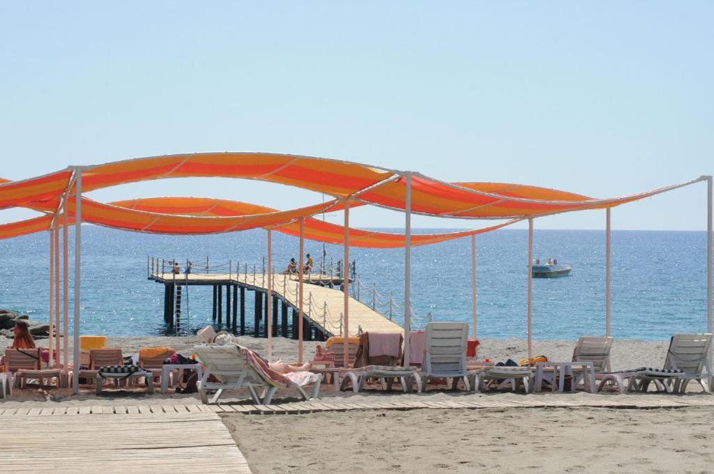 Luxery Suite Goldcity Gold City Alanya Esterno foto