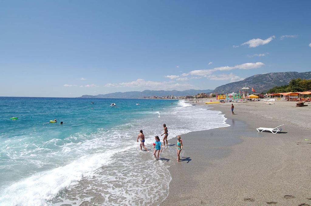 Luxery Suite Goldcity Gold City Alanya Esterno foto